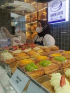 Kawasan Blok M, Sempat "Mati Suri" Kini Hidup Kembali Gara-Gara Kuliner Viral
