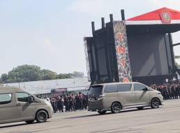 18 Unit Kendaraan Dinas dari KSAL Diserahkan ke Korps Marinir TNI AL