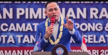 Julham Firdaus Kembali Pimpin BK DPRD Tangsel