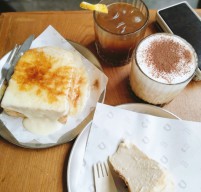 Surganya Camilan Manis Viral, Intip 2 Rekomendasi Toko Kue Hits di Bandung