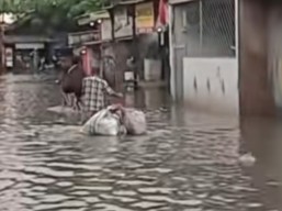 Hujan Sejak Semalam, Banjir di Jakarta Meluas