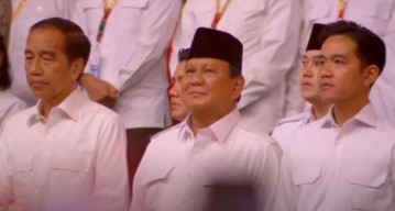 Jokowi Muncul di HUT ke-17 Partai Gerindra, Prabowo Puji Habis-habisan