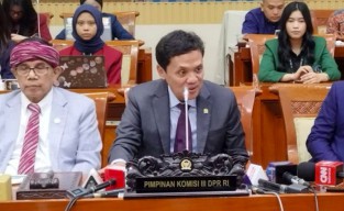 DPR Minta Kasus Sabung Ayam dan Aliran Dana Diusut Tuntas