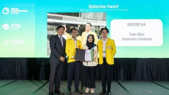 3 Mahasiswa UI Raih Distinction Award 2025 di Singapura