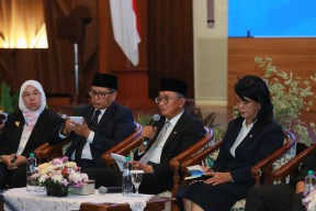 Jelang Kedatangan Presiden Prancis, PU Dibikin Sibuk