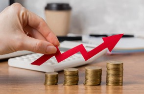 BPS: Normalisasi Tarif Listrik hingga Harga Cabai Berdampak pada Inflasi April 1,17 Persen