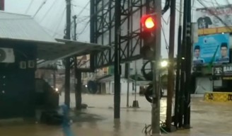 Hujan Lebat Sebabkan Banjir di Samarinda, Tiga Rumah Tertimbun Longsor