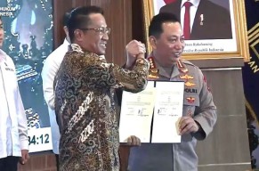 Kapolri dan Menteri Hukum Merespons Penjagaan Kejaksaan oleh TNI