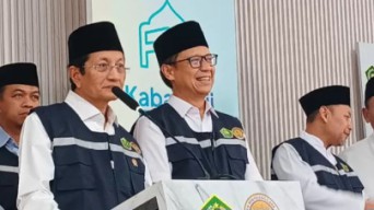 Menag Lepas 7.514 Jemaah Haji 2025 Kloter Pertama