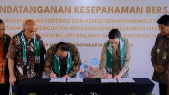 Kembangkan Kopdes Merah Putih Sektor Pariwisata, Kemepar Gandeng Kemenkop