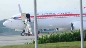 Pesawat Kepresidenan RI Ganti Warna Viral di Medsos, Berapa Biayanya?