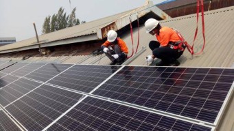 Pertamina NRE dan LONGi Bangun Fasilitas Solar PV di Jabar