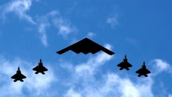 Kerahkan 6 Pesawat Bomber Siluman B-2 di kawasan Mikronesia