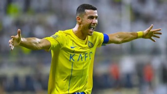 Bertahan Setahun Lagi, CR7 Perpanjang Kontrak dengan Al-Nassr
