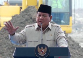 Prabowo: Tak Mampu Kerja Cepat, Tinggal di Pinggir Jalan
