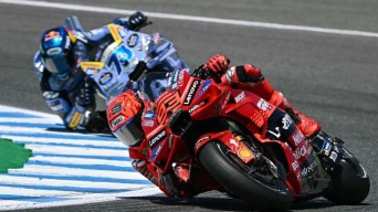 Marquez Bersaudara Bersaing Ketat di 13 Lap Sprint Race MotoGP Belanda