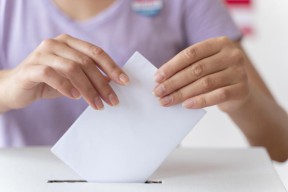 Pemisahan Pemilu Dinilai Perkuat Isu Lokal dan Akuntabilitas Politik Daerah