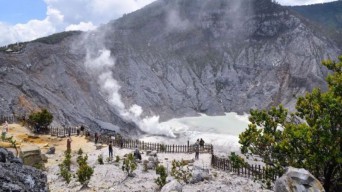Gempa Frekuensi Rendah Masih Terjadi di Gunung Tangkubanparahu