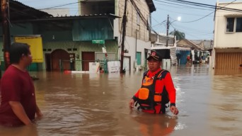 Banjir Landa Sejumlah Titik di Tangerang Raya, Merata di Ruas Jalan hingga Pemukiman