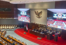 DPR Resmi Tetapkan Danantara Jadi Mitra Komisi VI dan XI