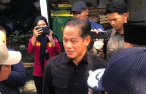 PIK Diminta Kelola Sampah Sendiri