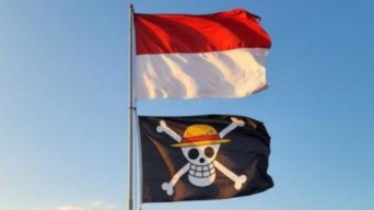 Fenomena Unik, Bendera Merah Putih Bersanding dengan Bendera One Piece