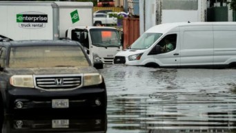 Umumkan Status Darurat, Badai Dahsyat Terjang New York