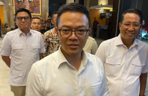 Usai Jadi Sekjen Gerindra, Sugiono Sambangi Kemenkumham