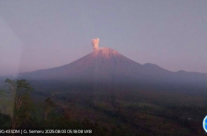 Gunung Semeru Meletus Empat Kali, Kolom Abu Capai 900 Meter