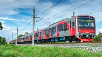Situasi Kamtibmas Berangsur Pulih, Operasional Layanan KRL Kembali Normal