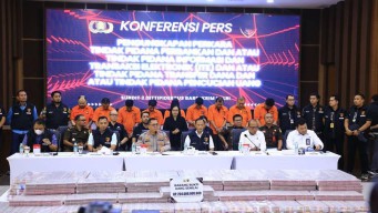 Menggunung, Tumpukan Uang Sitaan Rp204 Miliar Hasil Bobol Rekening Dormant di BNI