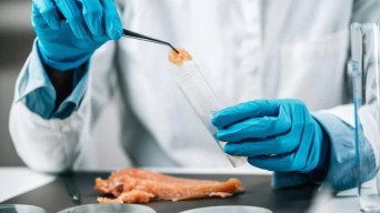 2026, Menteri KP Siap Bangun Laboratorium untuk Produk Laut