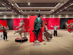 Jangan Lewatkan, Pameran Terlengkap dan Langka Milik Ren Zhe Dipamerkan di Jakarta