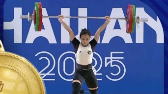 Lifter Indonesia Raih Emas Pertama di SEA Games 2025