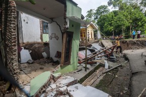 146 Rumah Rusak di Lebak, Efek Cuaca Ekstrem dan Tanah Bergerak