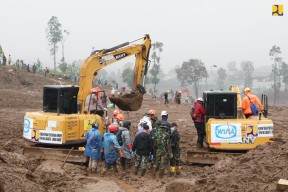 Ini Peran 14 Excavator Temukan 158 Korban, 78 Selamat