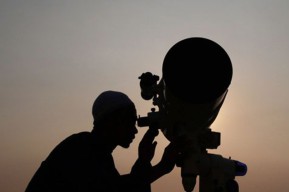 Kemenag Pantau Hilal Awal Ramadan di 96 Lokasi, Baru Gelar Sidang Isbat