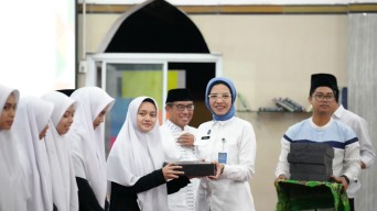 Kunjungi Pesantren Nurul Islam di semarang, BGN Pastikan MBG Ramadan Tepat Sasaran