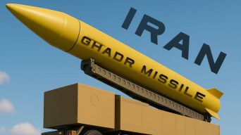 IRGC Hantam USS Abraham Lincoln dan Markas AS di UEA dengan Rudal Ghadr