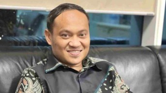 Jenazah Anggota BPK Haerul Saleh Dimakamkan di Kolaka Sultra