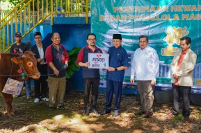 Artha Graha Peduli Salurkan Hewan Kurban di Masjid Istiqlal