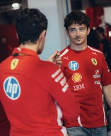 Ganti Sayap Depan Mobil, Ferrari Ungguli McLaren