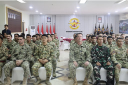 Perkuat Keamanan Maritim, Kopaska TNI AL Latihan Bersama US Navy SEAL