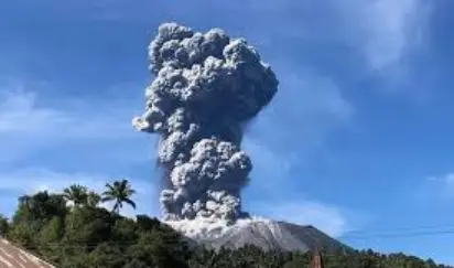 Gunung Ibu Erupsi Beruntun, PVMBG Imbau Warga Pakai Masker
