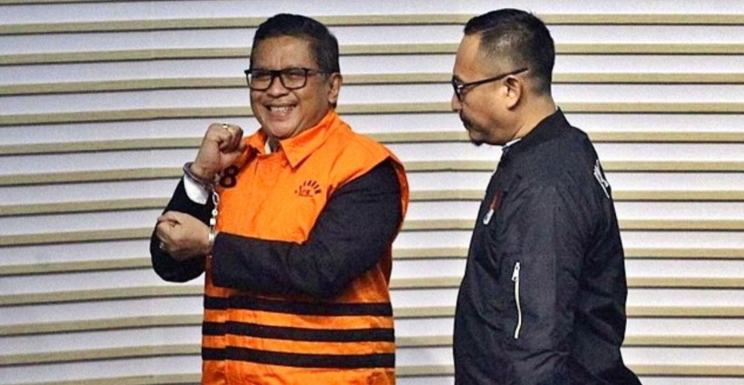 Sekjen PDIP Hasto Kristiyanto yang kini ditahan KPK karena diduga terlibat dalam kasus suap yang melibatkan buronan Harun Masiku. (YouTube KPK)