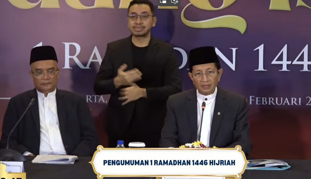 Menteri Agama (Menag) Nasaruddin Umar saat mengumumkan ketetapan 1 Ramadan 1446 H dalam Konferensi Pers Sidang Isbat di Jakarta, Jumat (28/2/2025). (Foto: Tangkapan Layar YouTube)