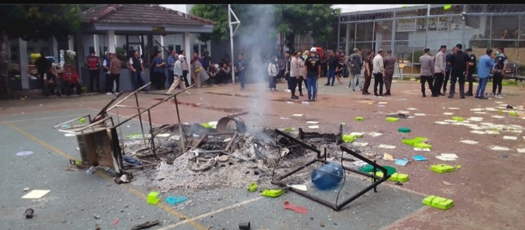 Situasi pascakerusuhan di Lapas Narkoba Muara Beliti Sumatera Selatan (Sumsel), Kamis (8/5/2025). (Istimewa)