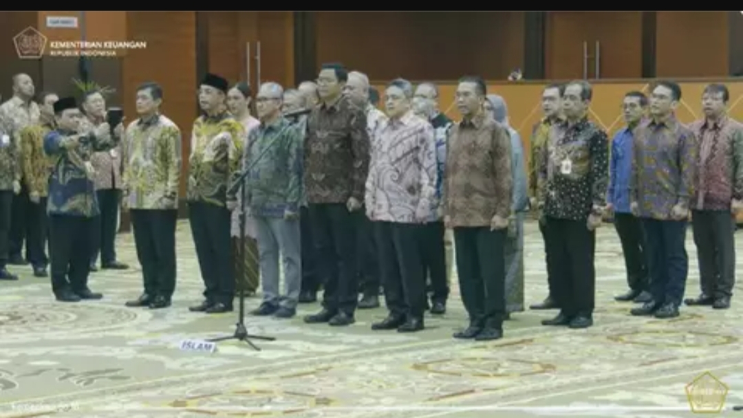 Pelantikan 22 pejabat eselon I di lingkungan Kemenkeu dihadiri Menteri Keuangan (Menkeu) Sri Mulyani Indrawati, Jumat (23/5/2025). (Istimewa)