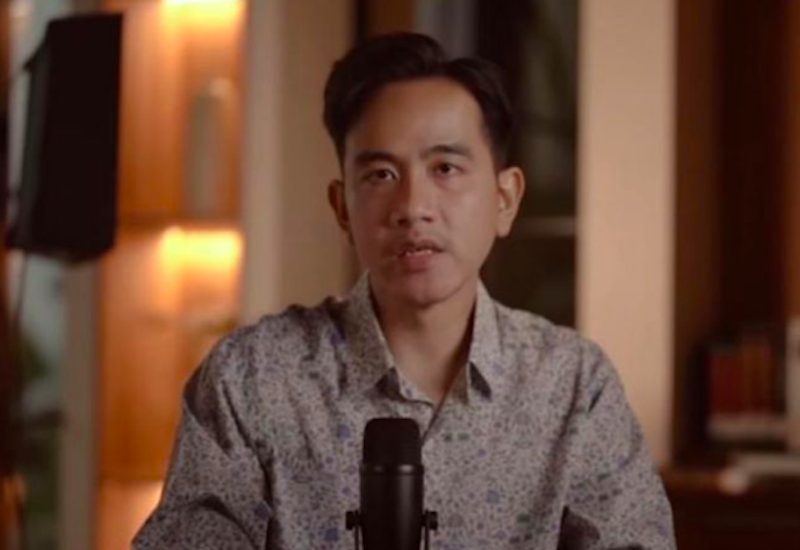 Wakil Presiden Gibran Rakabuming Raka memberikan pernyataan yang diunggah di akun YouTube @Gibran Rakabuming. (Dok. Antara)