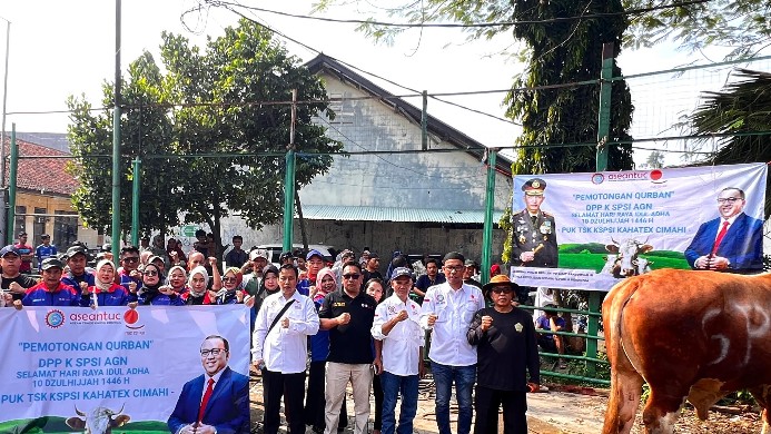 Di momen Idul Adha, Konfederasi Serikat Pekerja Seluruh Indonesia (KSPSI) menyelenggarakan pemotongan hewan kurban di 12 lokasi Se-Indonesia. (Foto: dok. KSPSI)